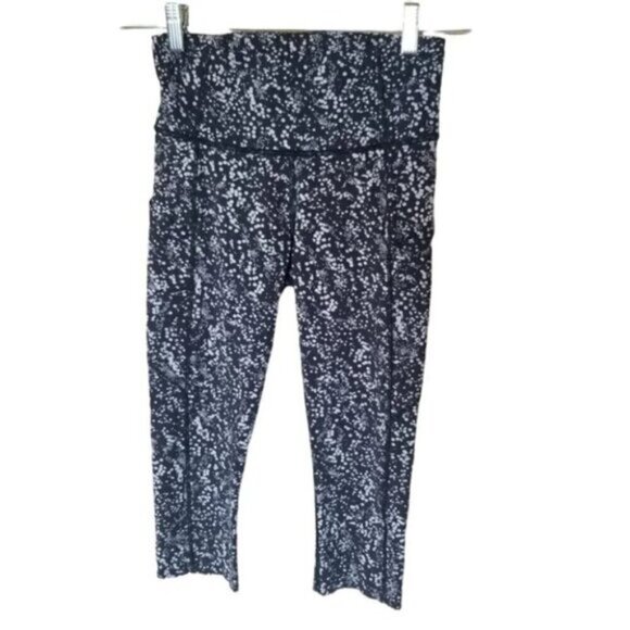 𝅺Lululemon Fast & Free Crop II *Nulux 19" Chirasu Black 6 - Picture 2 of 10